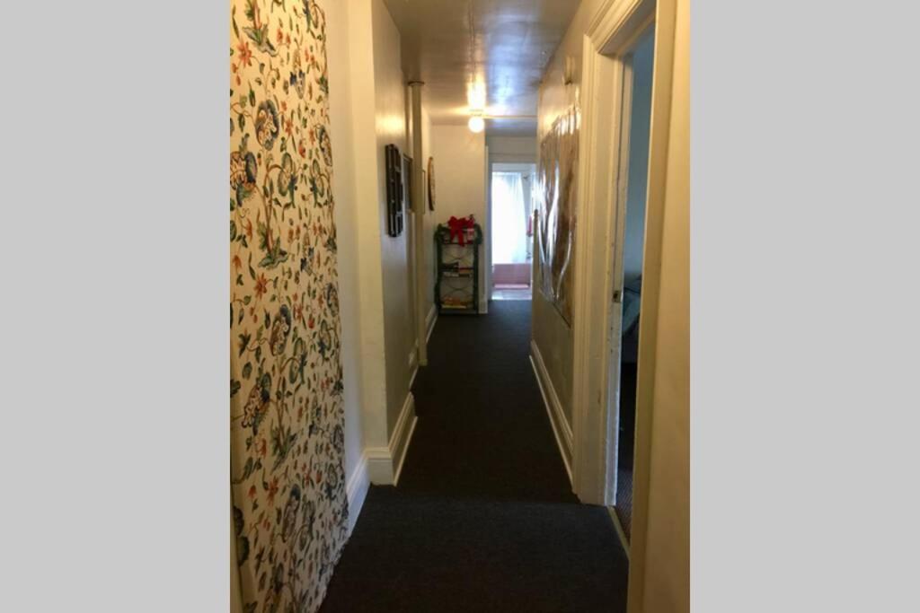 Great Gorge Guesthouse - Walk To The Falls, The Casino And All Downtown Restaurants - Across From The Aquarium 尼亚加拉瀑布 外观 照片